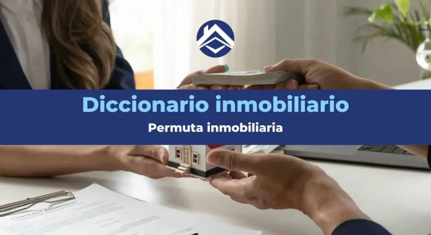 Manos intercambian dinero y una maqueta de casa, ilustrando los riesgos de la permuta inmobiliaria.