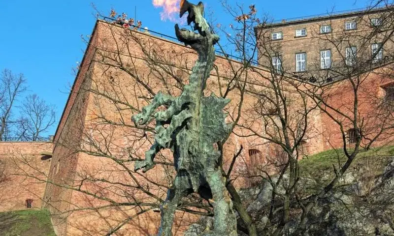 Kraków z dziećmi: Wawel, smok i 25+ pomysłów na rodzinną przygodę