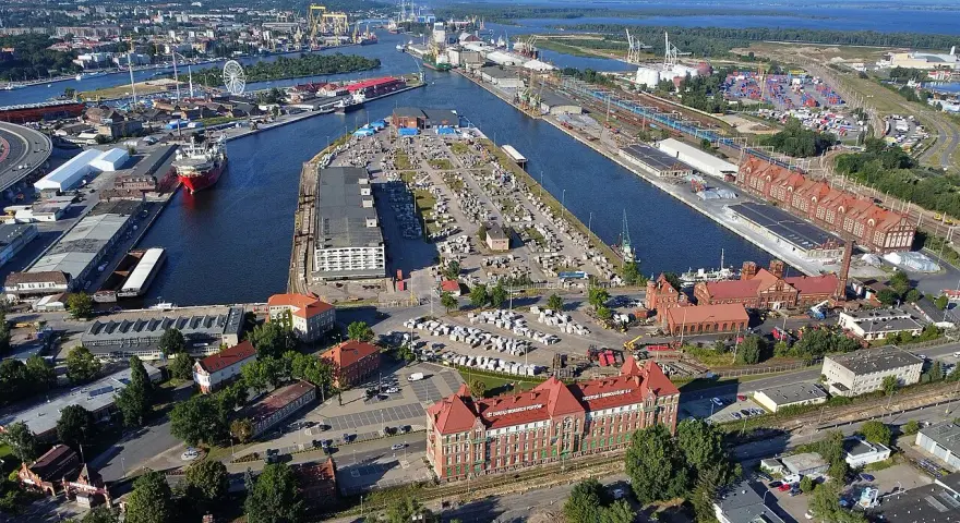 Szczecin: Co to jest? Odkryj portowe miasto bez morza!