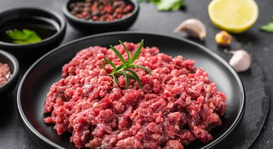 Mięso mielone bez błon? Ochrona maszynki i idealny smak!