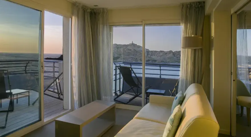 Hotel Best Western w L'Île-Rousse: Komfort i Udogodnienia w Zasięgu Ręki