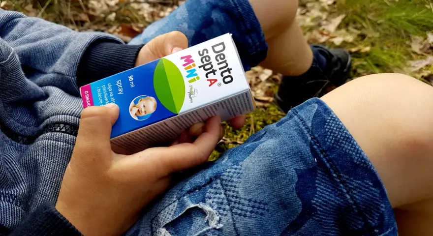 Boli buzia? Zapalenie jamy ustnej u dzieci: Ulga bez recepty!