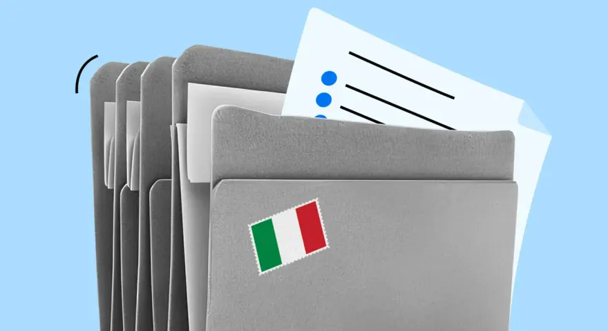 Cartella grigia con bandiera italiana e foglio con elenco puntato. Scopri quanto costa reimmatricolare una macchina.