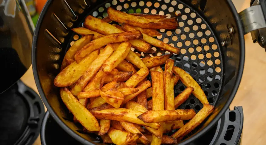Jak smażyć frytki idealne? Sekret chrupkości i smaku!