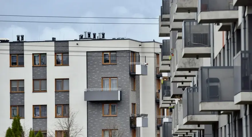 Czy za wynajem płaci się z góry? Oto, co musisz wiedzieć
