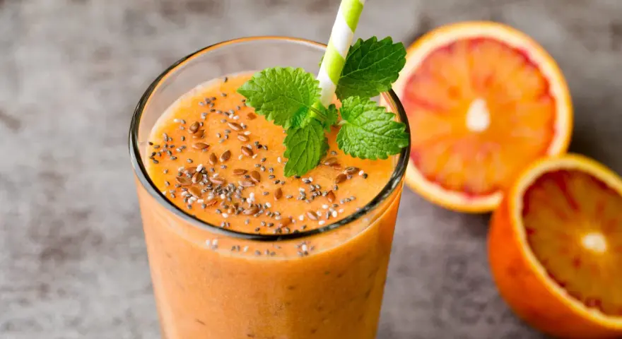 Smoothie z pomarańczy: Szybkie przepisy, zdrowie i bez goryczy!
