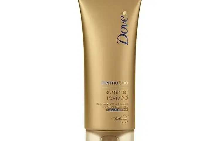 Dove Derma Spa Summer Revived - Jak uzyskać naturalną opaleniznę?