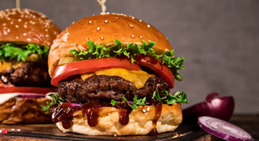 Warzywa do burgera: Klasyka i sekrety idealnej kompozycji