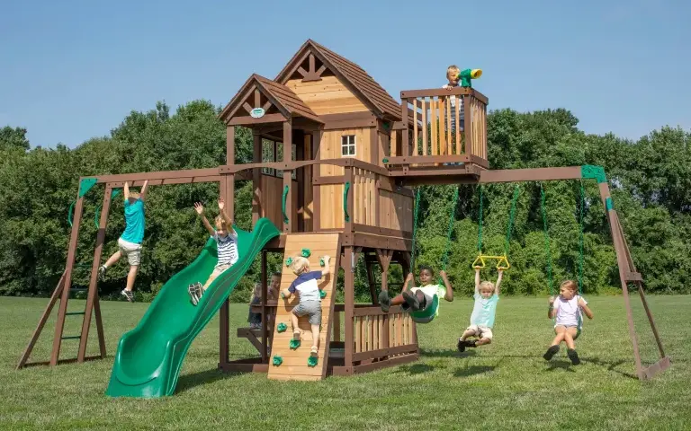 Ile kosztuje plac zabaw dla dzieci? Poznaj ceny i oszczędności