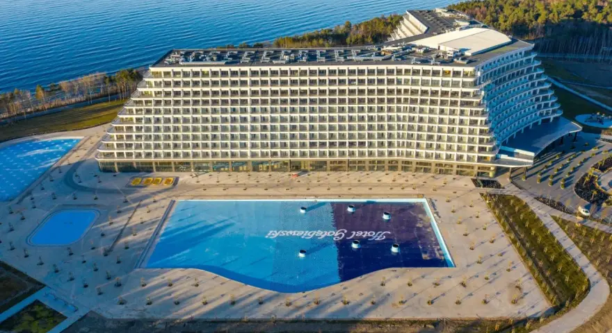 Hotel Gołębiewski Pobierowo: Otwarcie 2026? Sprawdź najnowsze!