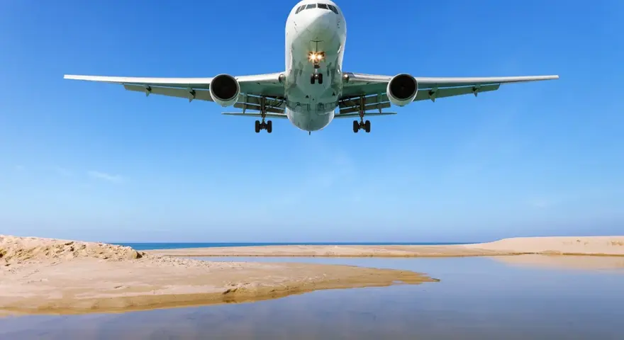 Ile trwa lot z Poznania do Krakowa? Czas, który musisz znać