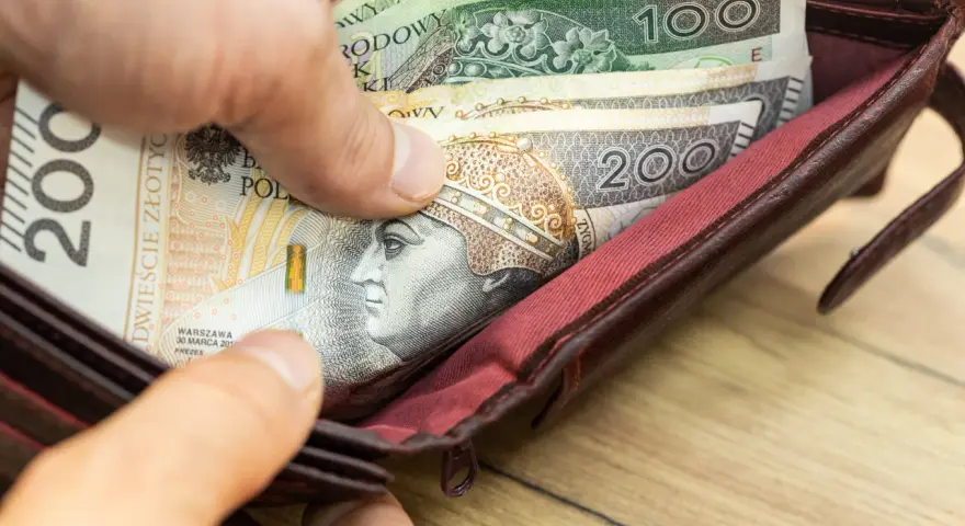 Zarabiaj bez firmy 2026: Limit 10 813,50 zł w działalności nierejestrowanej