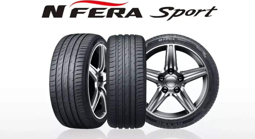 Nexen Tire to firma produkująca opony. Na zdjęciu trzy opony N Fera Sport, jedna z felgą.