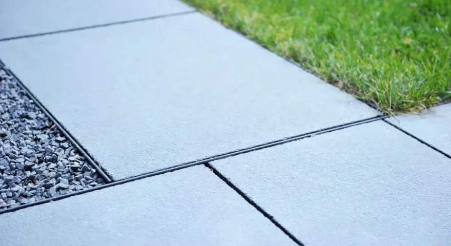 Jaki beton na chodnik - wybierz najlepszy materiał na trwałość i estetykę
