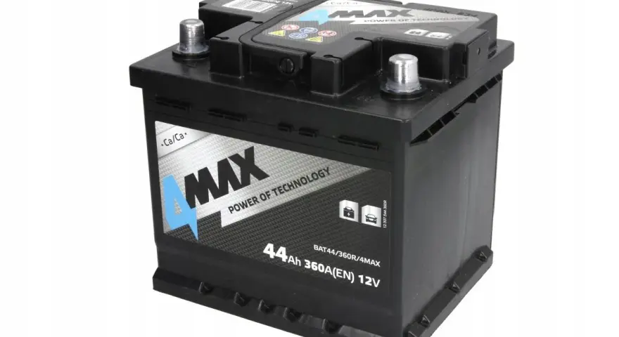 Akumulator MAX 44Ah 360A(EN) 12V. Dobry wybór, jaki akumulator do c360? Ten model zapewni moc.