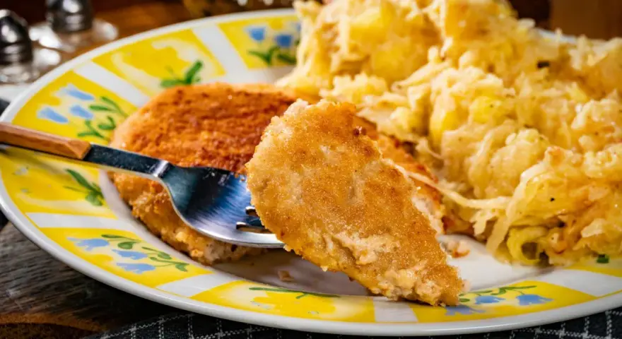 Twój burger się kurczy? Odkryj triki na idealnie płaski kotlet