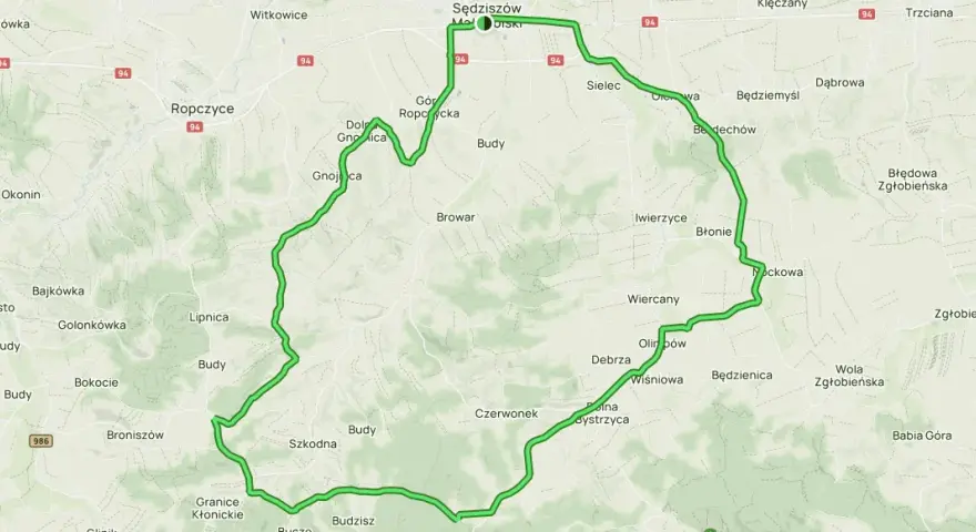 Mapa z zaznaczonymi trasami rowerowymi Podkarpacie, prowadzącymi przez Sędziszów, Ropczyce i okoliczne miejscowości.