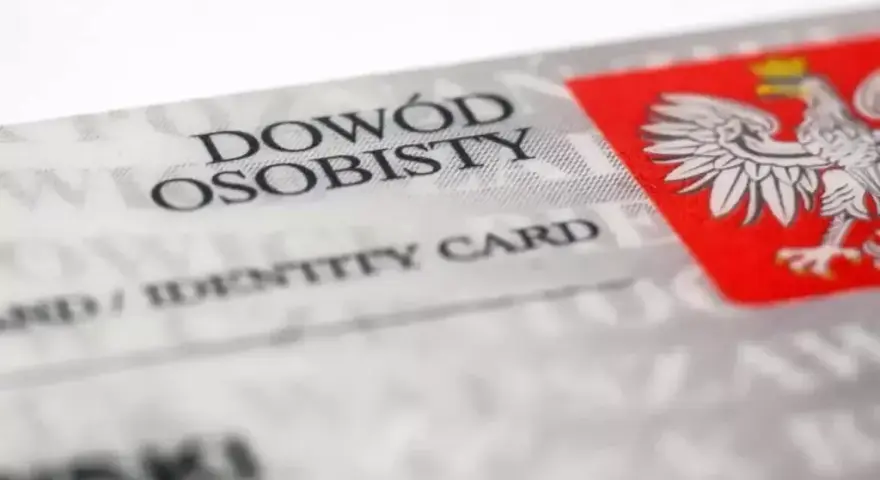 Skan paszportu: Czy to bezpieczne? Chroń swoją tożsamość!