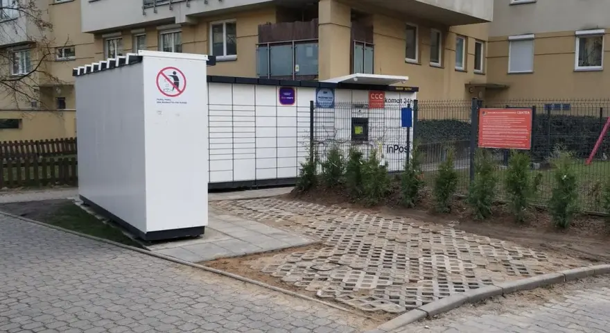 Ile można zarobić na paczkomacie? Zaskakujące fakty i wymagania