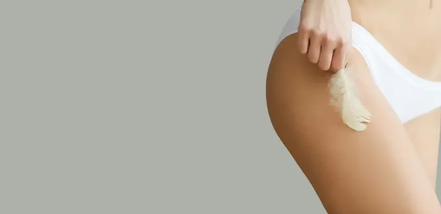 Czym golić bikini, aby uniknąć podrażnień i cieszyć się gładkością