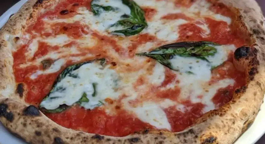 Pizzería California: ¿La mejor pizza estilo California? Guía completa