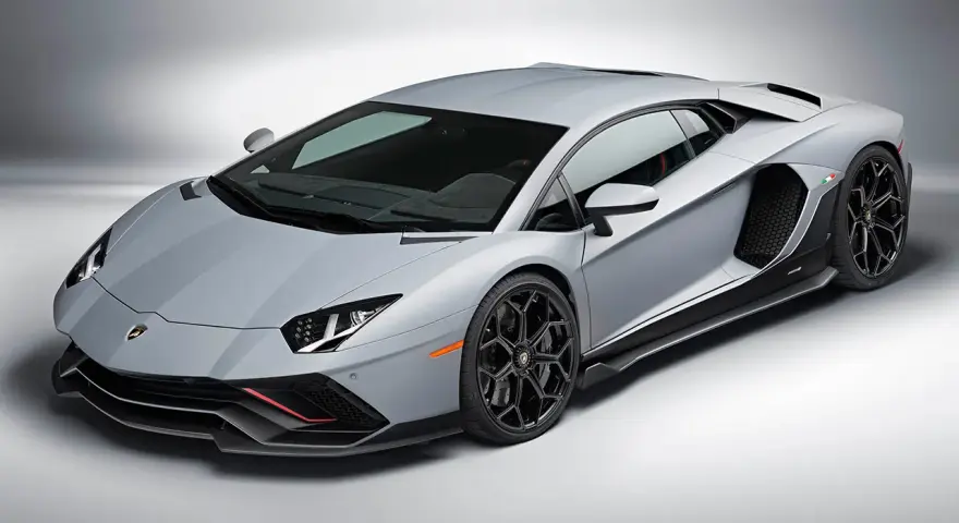 Ile koni mechanicznych ma Lamborghini Aventador? Zaskakujące różnice!