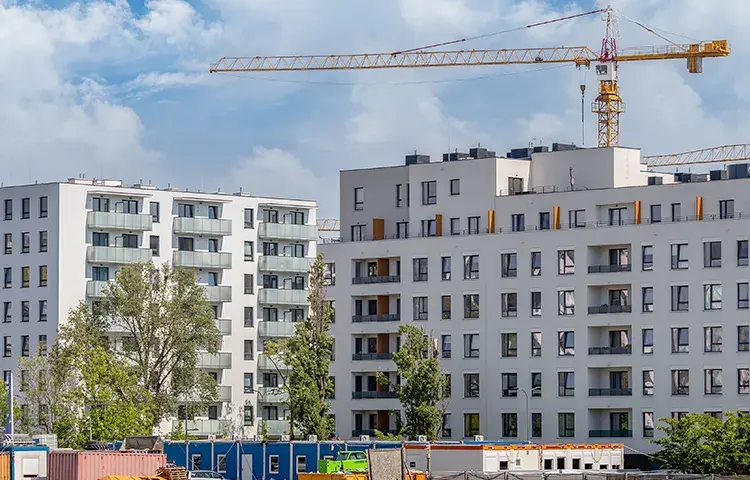 Jak kupić mieszkanie od dewelopera bez ryzyka i niepotrzebnych kosztów
