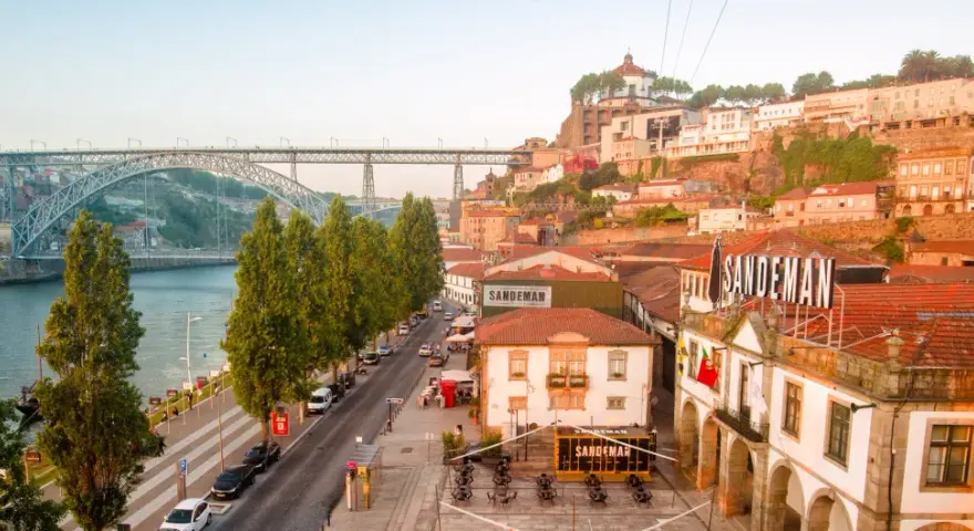 Porto atrakcje: Niezapomniane miejsca, smaki i praktyczny przewodnik