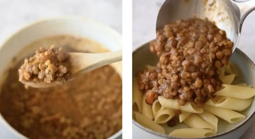 Un cucchiaio mostra un saporito ragù di lenticchie. A destra, il ragù viene versato su penne.