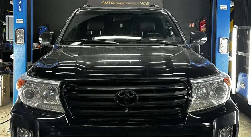 Jaki płyn do chłodnicy Toyota? Uniknij kosztownych błędów!