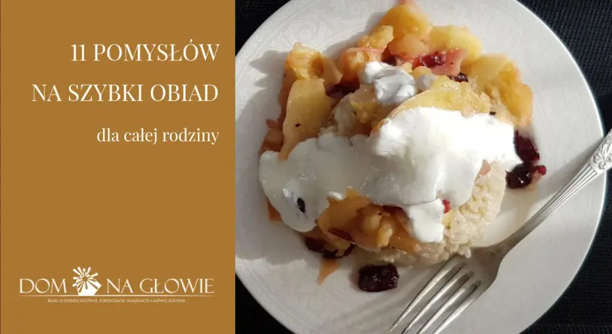 11 pomysłów na szybki obiad dla całej rodziny. Na talerzu ryż z jabłkami i śmietaną.