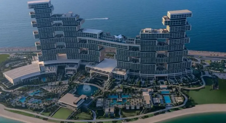 Ile kosztuje doba w hotelu w Polsce? Ceny i porady