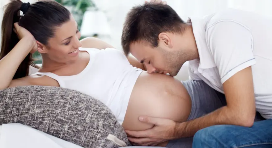 Jak zmienia się kobieta w ciąży - emocjonalne i fizyczne wyzwania