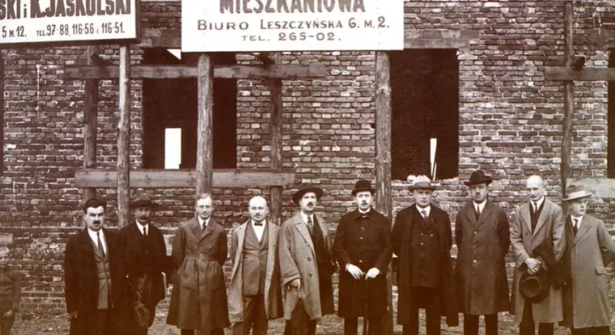 Spółdzielnia mieszkaniowa co to jest? Kluczowe informacje i funkcje