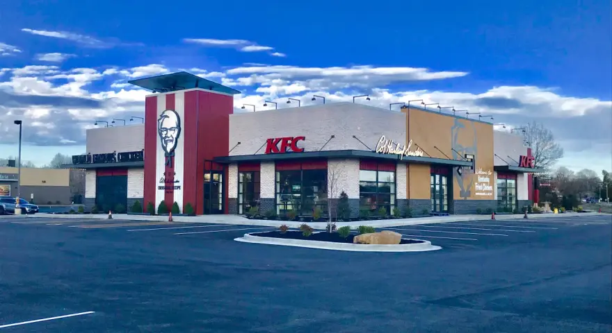 Kto jest założycielem KFC? Poznaj historię Colonel Sandersa