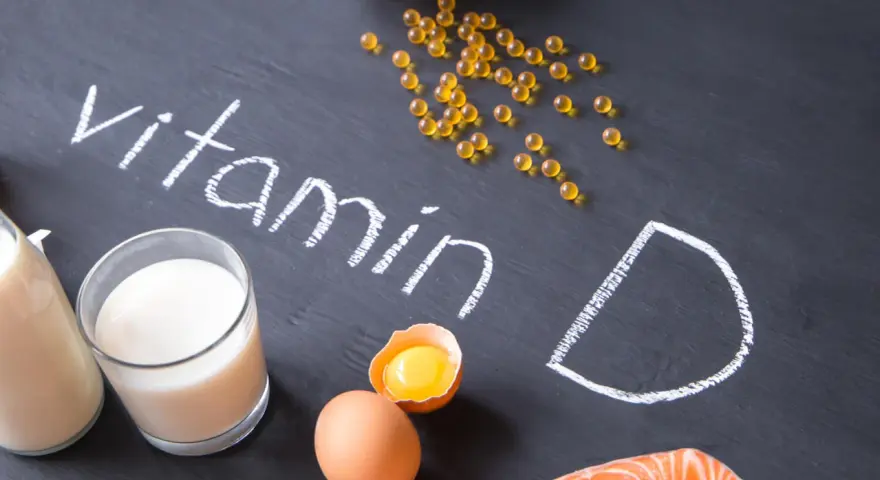 La vitamina D3 serve per ossa forti e sistema immunitario. Ecco alimenti e integratori che la contengono.