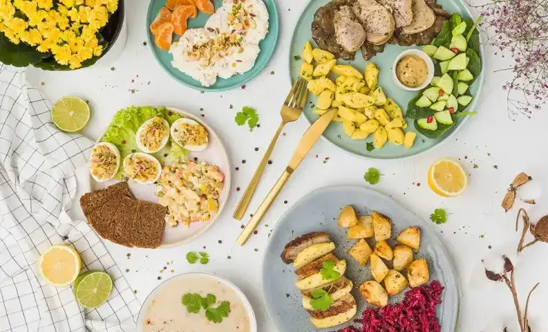 Catering dietetyczny czy warto? Sprawdź, co zyskujesz i tracisz