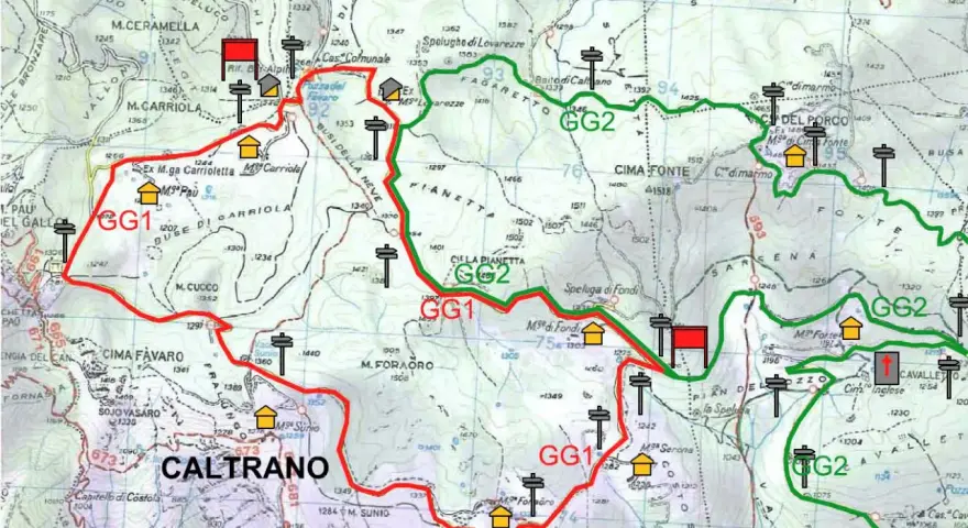 Mappa sentieri con percorsi GG1 e GG2, ideale per un giro malghe Caltrano. Segnalati rifugi e cime.