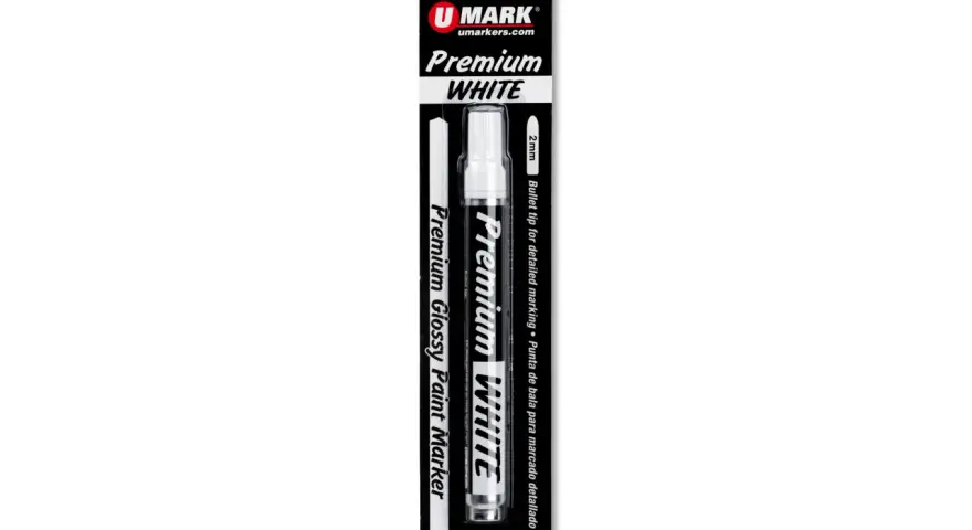 Rotulador blanco "Premium WHITE" de UMARK con punta de bala de 2mm, en su empaque.