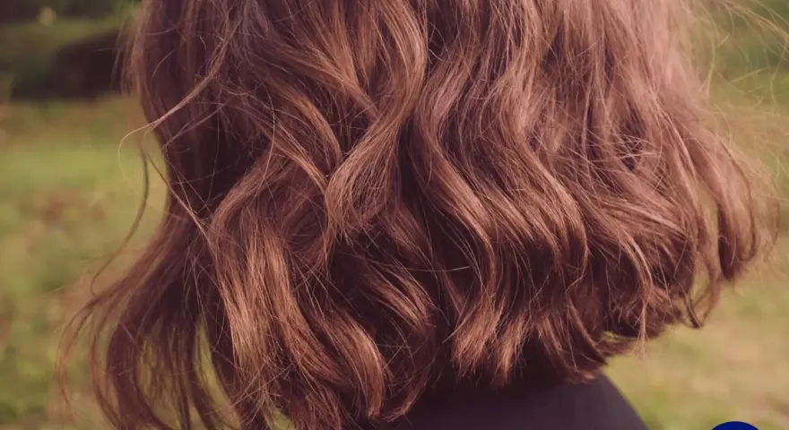 Halblanges Haar: Die Top-Frisuren, Styling-Tipps & Ihr perfekter Schnitt