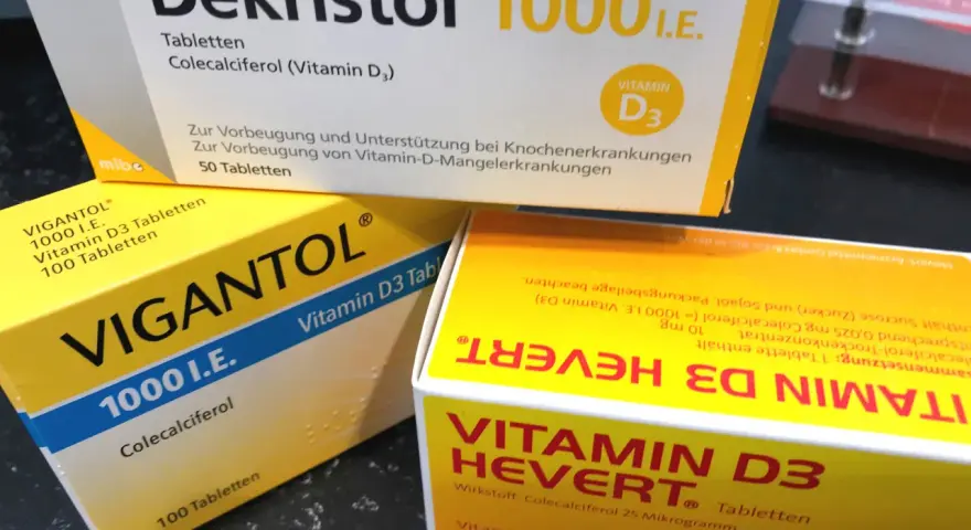 Hochdosiertes Vitamin D3: Erfahrungen, Risiken & sichere Einnahme