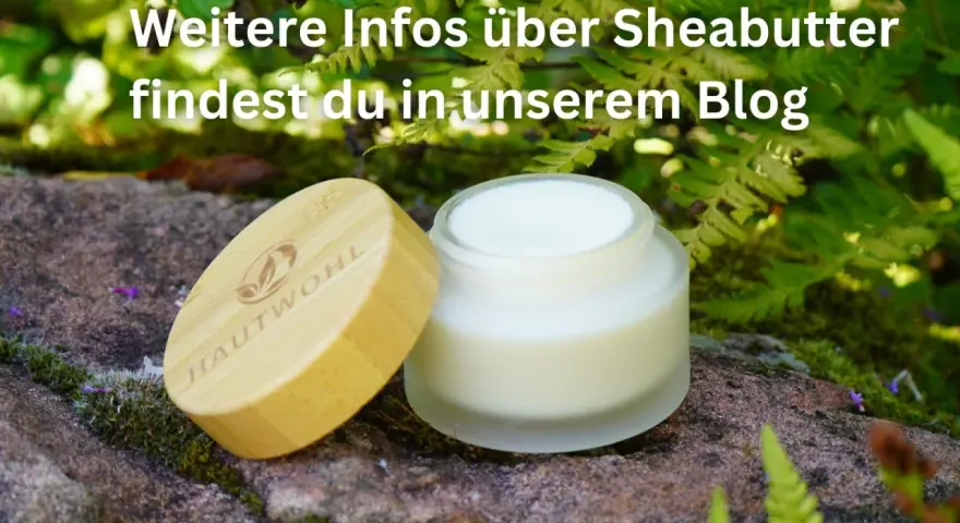 Ein Glas Sheabutter neben einem Holzdeckel. Achtung: Sheabutter trocknet Haare aus, mehr Infos im Blog.
