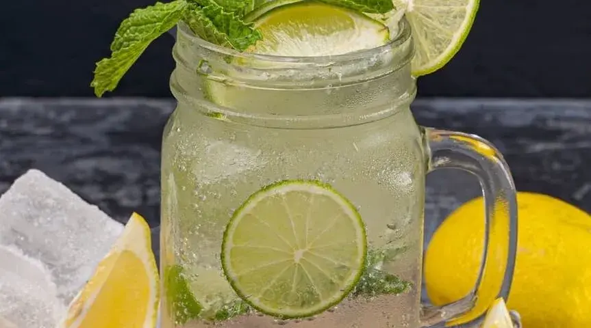 Jak zrobić lemoniadę jak z restauracji - przepis na idealny smak