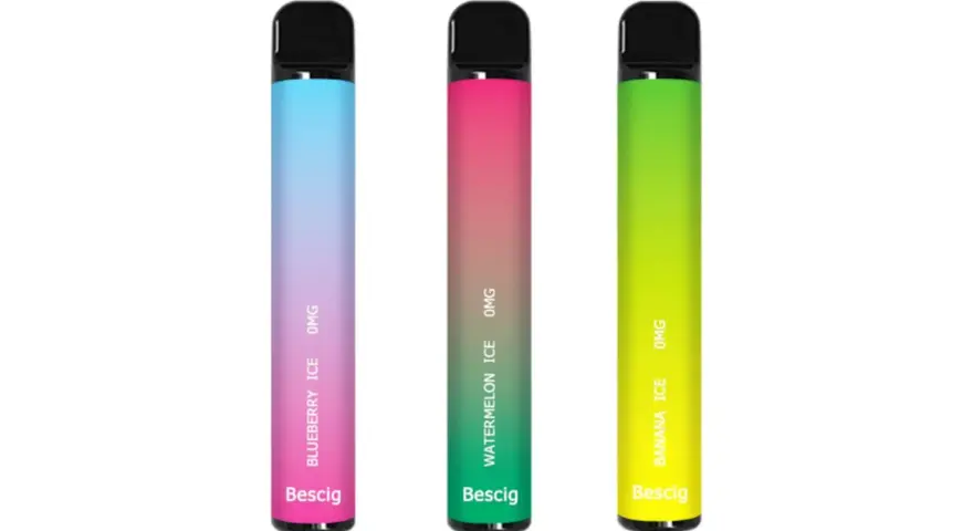 Tres vapers sin nicotina con degradados de color: azul/rosa (arándano), rosa/verde (sandía) y verde (plátano).