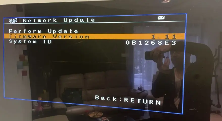 Ekran Network Update. Firmware Version 1.11. System ID 0B1268E3. Yamaha net radio nie działa, próba aktualizacji.