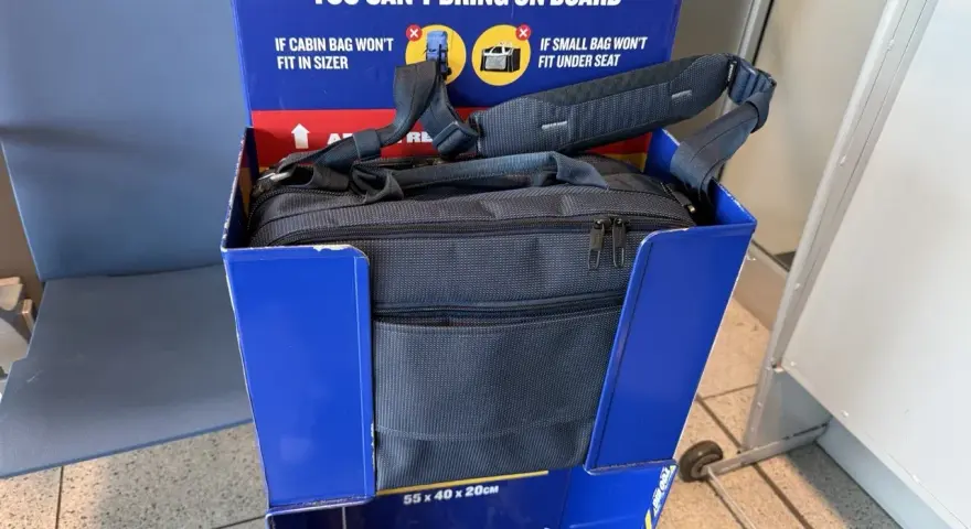 Ryanair: Bagaż podręczny bez stresu? Wymiary i zasady