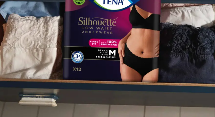 Kiedy zmienić rozmiar pampersa? TENA Silhouette to dyskretna bielizna dla kobiet, zapewniająca komfort i ochronę.
