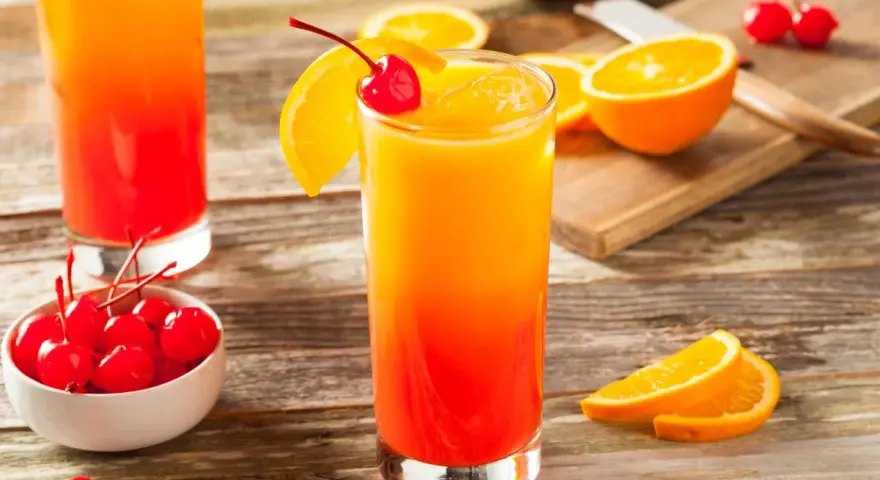 Tequila ze Spritem: Idealny drink? Przepis i sekrety