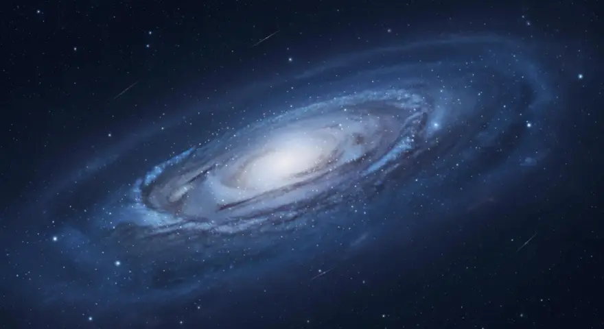 Wirująca galaktyka w odcieniach głębokiej barwy niebieskiej, otoczona milionami gwiazd i smugami spadających meteorów.
