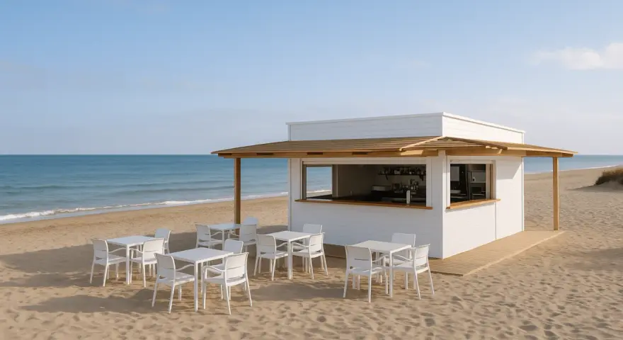 Un chiringuito moderno en la playa, listo para servir. Mesas y sillas blancas esperan a los clientes.